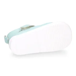 Sandalia niños Blanditos by Crio’s tiras cruzadas sin cordones en piel.
