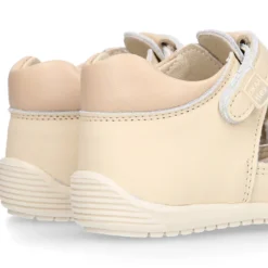 Sandalia niños OKAA FLEX sin cordones en Piel Napa BEIGE.