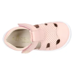 Sandalia niños Okaa Flex sin cordones en piel extra suave.