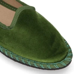 Slipper mujer en terciopelo en colores de moda.