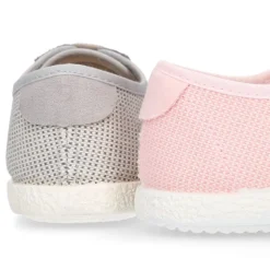 Tenis niños combinado en lona y cordones. Edición especial.
