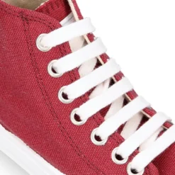 Zapatilla alta niños CASUAL con puntera y cordones en color BURDEOS.