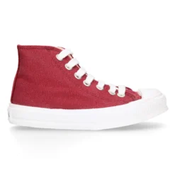 Zapatilla alta niños CASUAL con puntera y cordones en color BURDEOS.