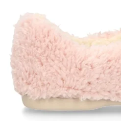 Zapatilla casa niños cerrada en lana tipo PELUCHE.