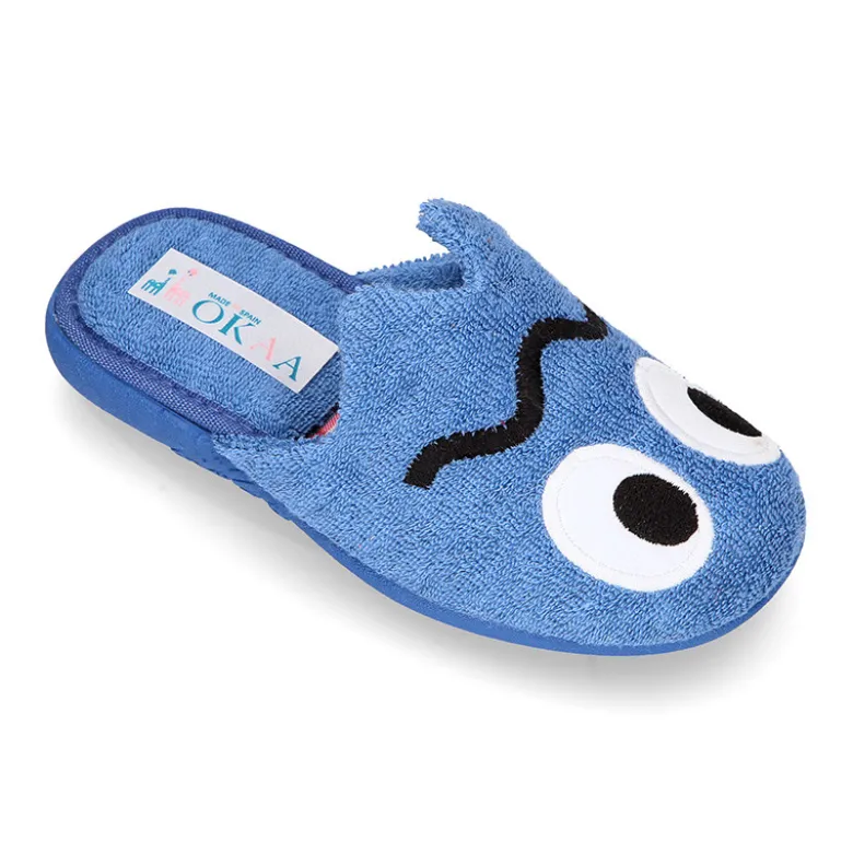 Zapatilla casa niños destalonada en lona toalla con diseño divertido.