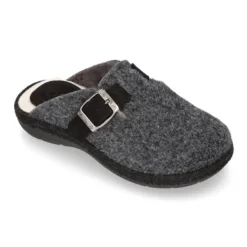 Zapatilla casa niños OKAA ZUECO en lana con hebilla.