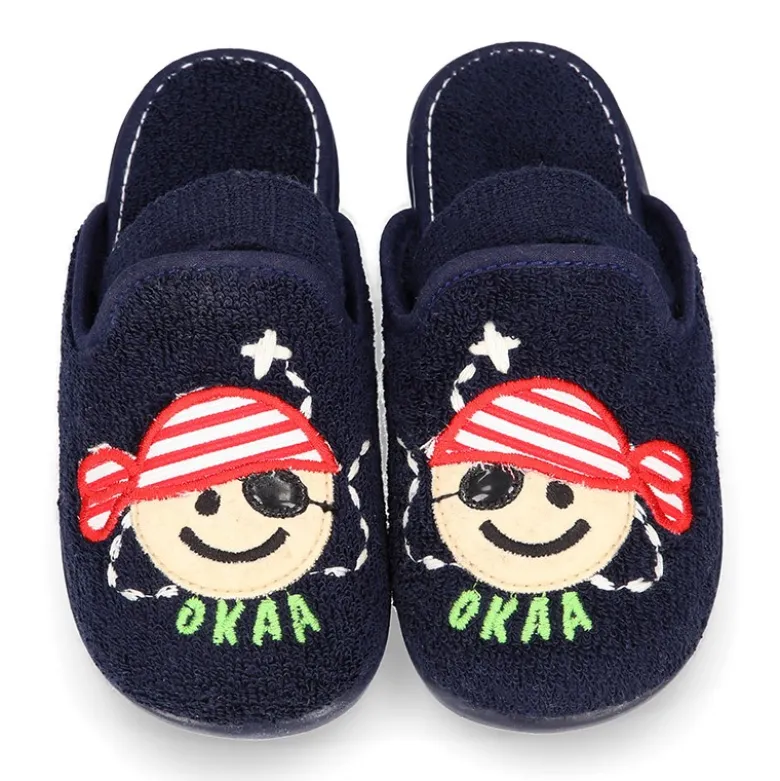 Zapatilla casa niños PIRATA con elástico en toalla.