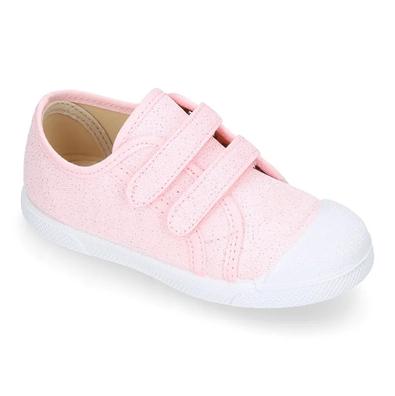 Zapatilla niña con puntera y sin cordones en lona METALIZADA.