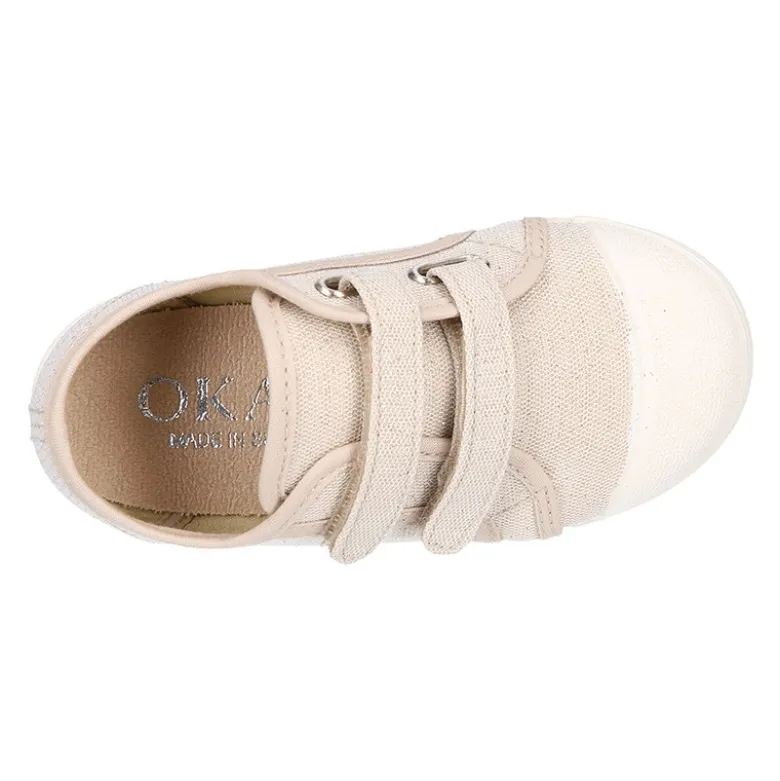 Zapatilla niña con puntera y sin cordones en lona METALIZADA.