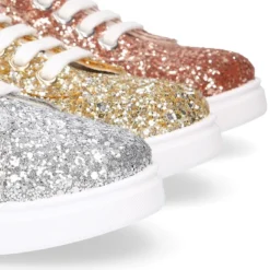 Zapatilla niña OKAA con cordones en piel con GLITTER.