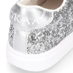 Zapatilla niña OKAA con cordones en piel con GLITTER.