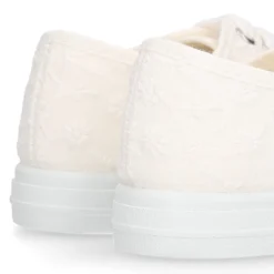 Zapatilla niñas en lona algodón en color blanco con BORDADOS.