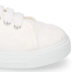 Zapatilla niñas en lona algodón en color blanco con BORDADOS.
