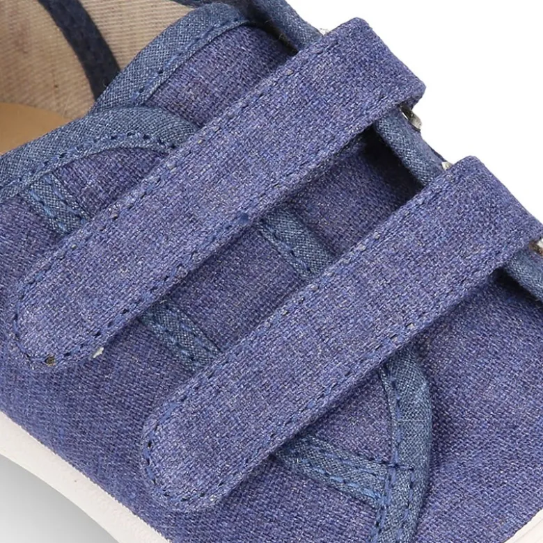 Zapatilla niño con puntera y sin cordones en lona piqué algodón en color JEANS.
