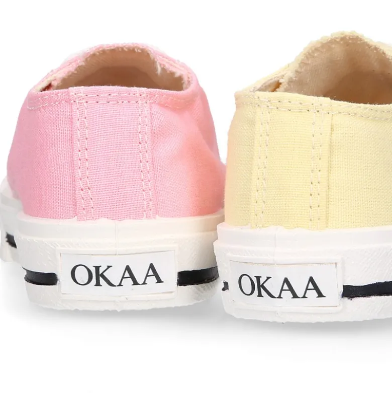 Zapatilla niños CASUAL con puntera y cordones en colores pasteles.