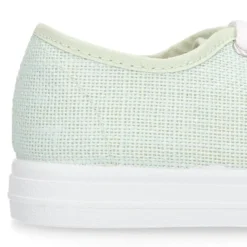 Zapatilla niños con cordones en LINO.