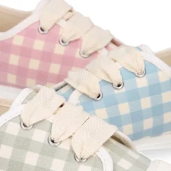 Zapatilla niños con cordones lazo y puntera en VICHY.