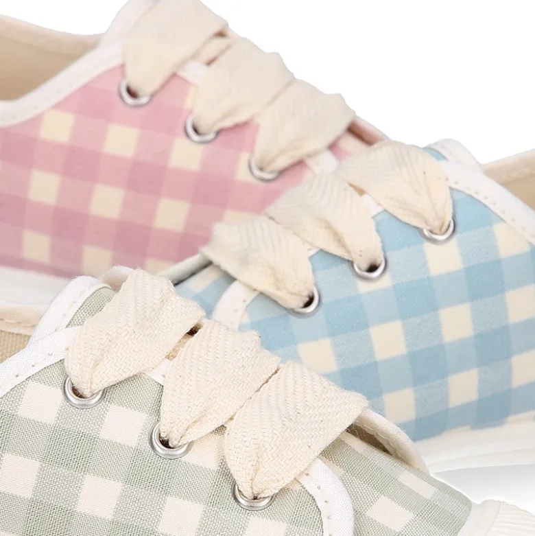 Zapatilla niños con cordones lazo y puntera en VICHY.