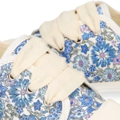 Zapatilla niños con cordones lazo y puntera en LIBERTY.