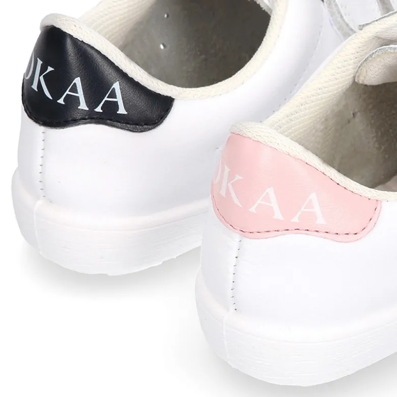 Zapatilla niños OKAA sin cordones en piel lavable.