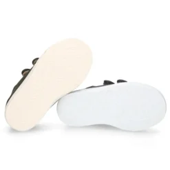 Zapatilla niños sin cordones en lona ALGODÓN RECY en colores de moda.