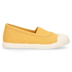 Zapatilla niños tipo GIMNASIA en lona con puntera.