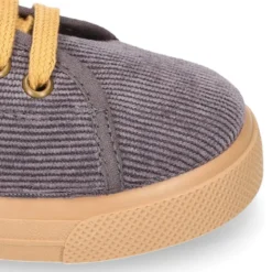 Zapatilla niños vestir OKAA en Pana con cordones.