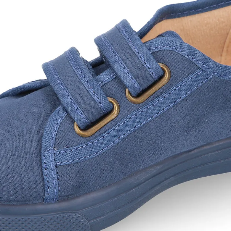 Zapatilla niños vestir OKAA sin cordones en Serratex.