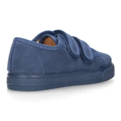 Zapatilla niños vestir OKAA sin cordones en Serratex.
