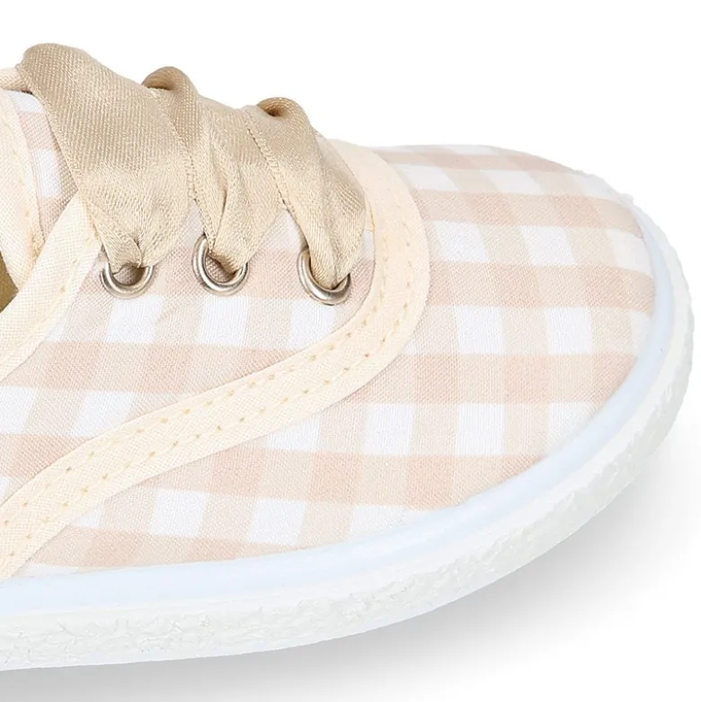 Zapatilla o Bamba niños en lona con CUADROS y lazo.