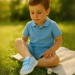 Zapatilla o Bamba niños en lona con CUADROS y lazo.