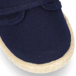 Zapatilla o Bamba niño tipo Alpargata en lona sin cordones.