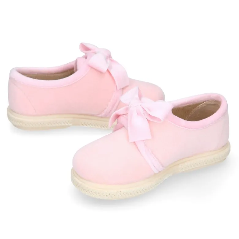 Zapatillas casa niña en lana suave con cierre adherente y LAZO.