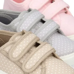 Zapatilla sin cordones en lona con LUNARES.