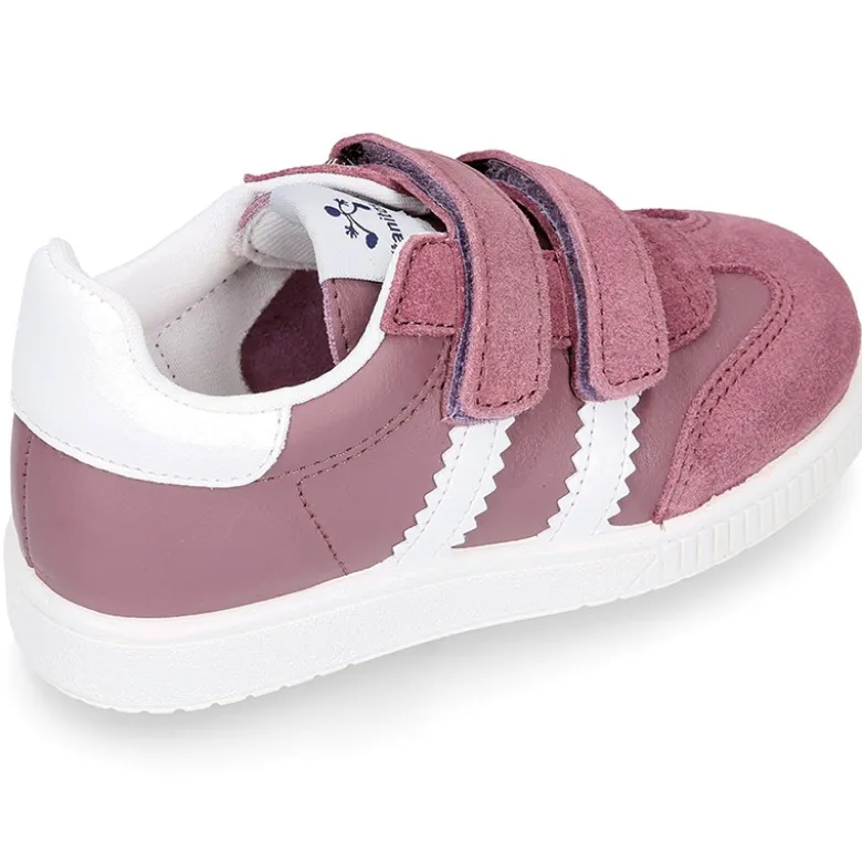 Zapatilla tipo Tenis niños sin cordones en piel napa combinada con piel serraje.