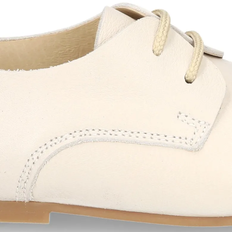 Zapatito Blucher niño primavera para peques con cordones en piel lisa suave.