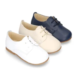 Zapatito Blucher niño primavera para peques con cordones en piel lisa suave.