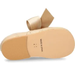 Zapatito clásico tipo INGLÉS con lazo seda en piel napa.