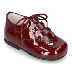 Zapatito inglesito clásico niños en piel charol.