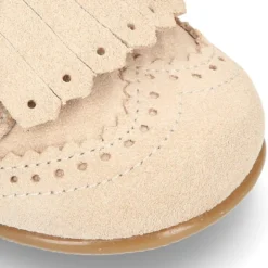 Zapatito niño tipo Blucher con lengüeta y picados en serraje PRIMAVERA.