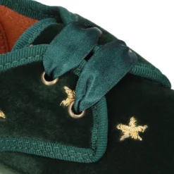 Zapatito tipo Blucher niños en terciopelo con ESTRELLAS bordadas.