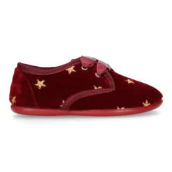 Zapatito tipo Blucher niños en terciopelo con ESTRELLAS bordadas.