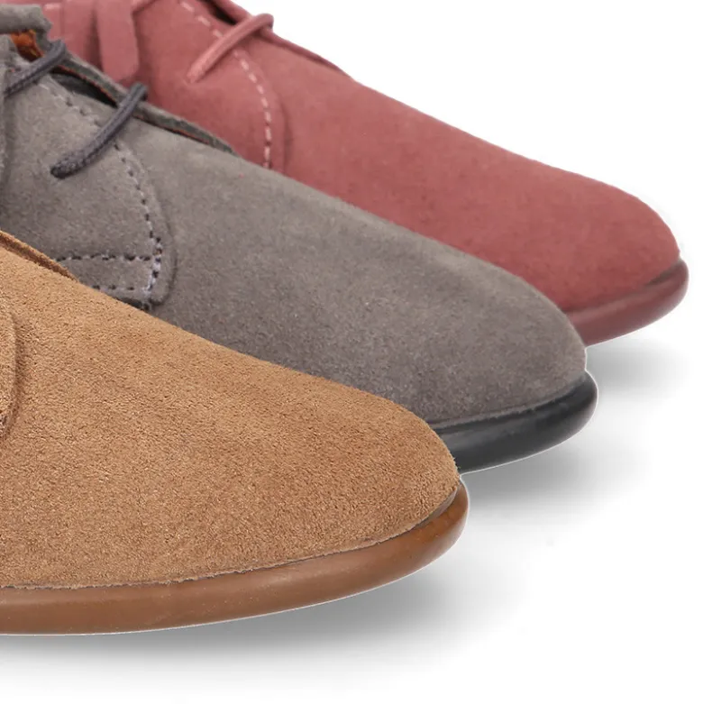 Zapatito tipo Blucher Niños y Niñas con flecos y cordones en piel serraje.