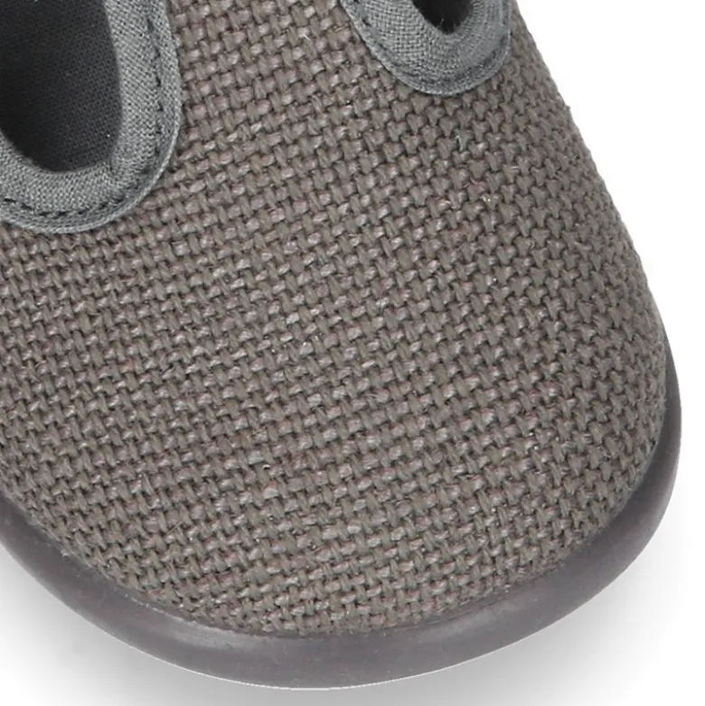 Zapatito tipo Pepito en LINO para peques.