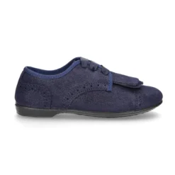 Zapato clásico tipo Blucher con FLECOS en piel serraje metalizado.