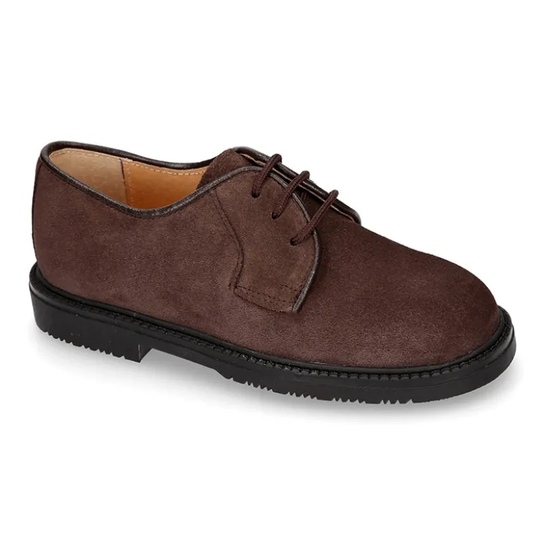 Zapato colegial Niño tipo Blucher con cordones en piel lisa Serraje.
