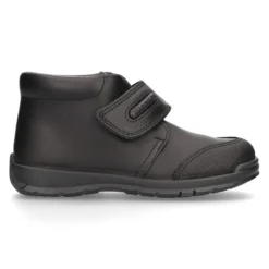 Zapato colegial niño tipo Botita sin cordones en piel lavable.