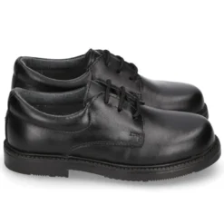 Zapato colegial tipo Blucher con cordones en piel lisa Boxcalf.