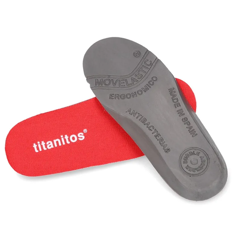 Zapato colegio tipo Blucher sin cordones en piel lavable.
