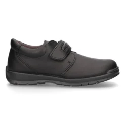 Zapato colegio tipo Blucher sin cordones en piel lavable.